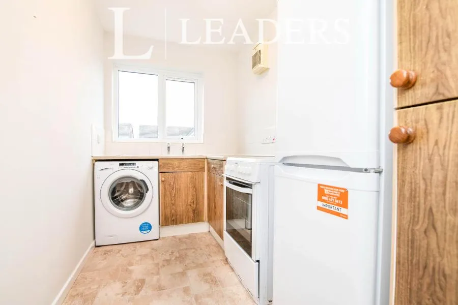 Worsey Drive, Tipton, DY4, photo 2