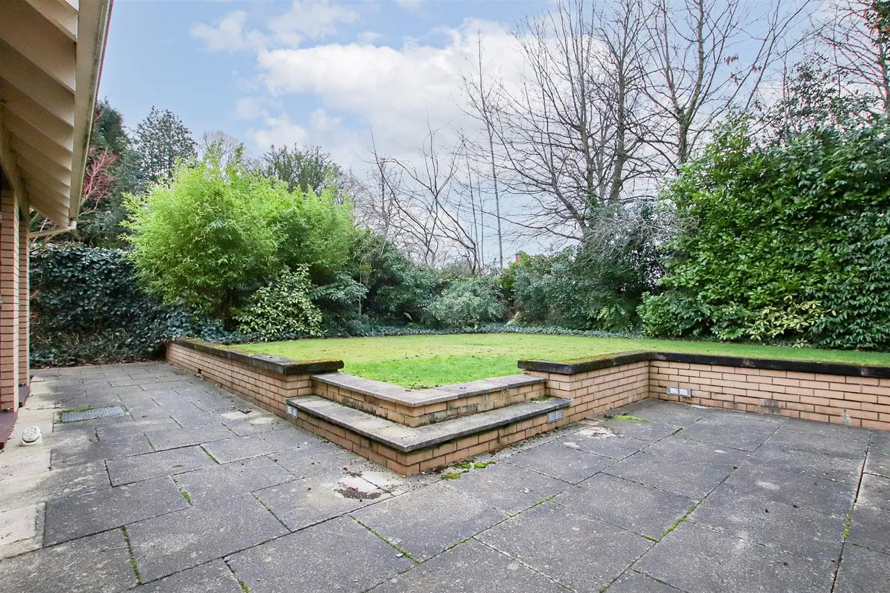 St. Margarets Road, Altrincham, WA14, photo 14