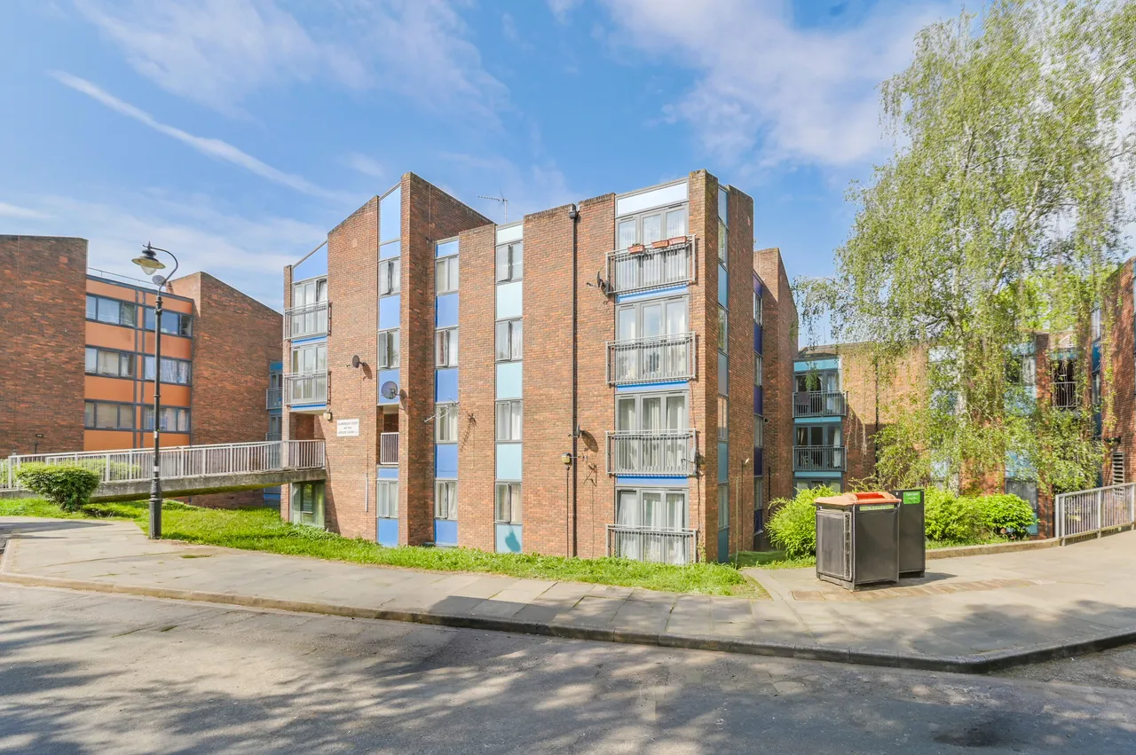 165 Glamorgan Court, Copley Close, London, photo 10