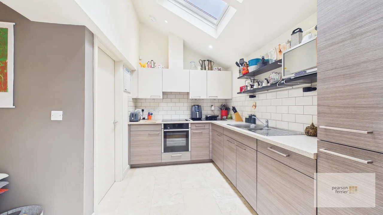 681 Walmersley Road, Walmersley, Bury, BL9 5JD, photo 5