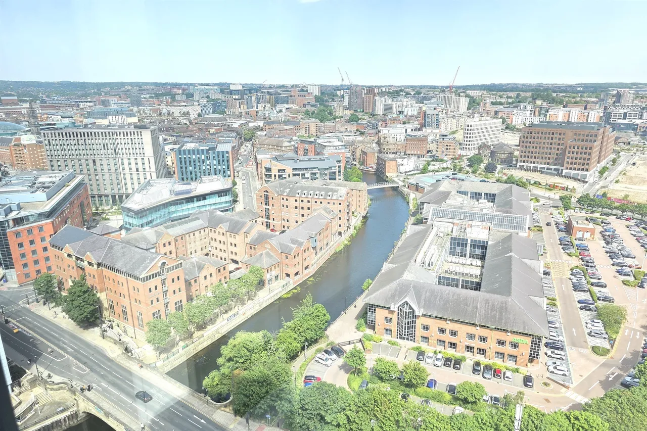 1 bed flat for sale — Water Lane, Leeds