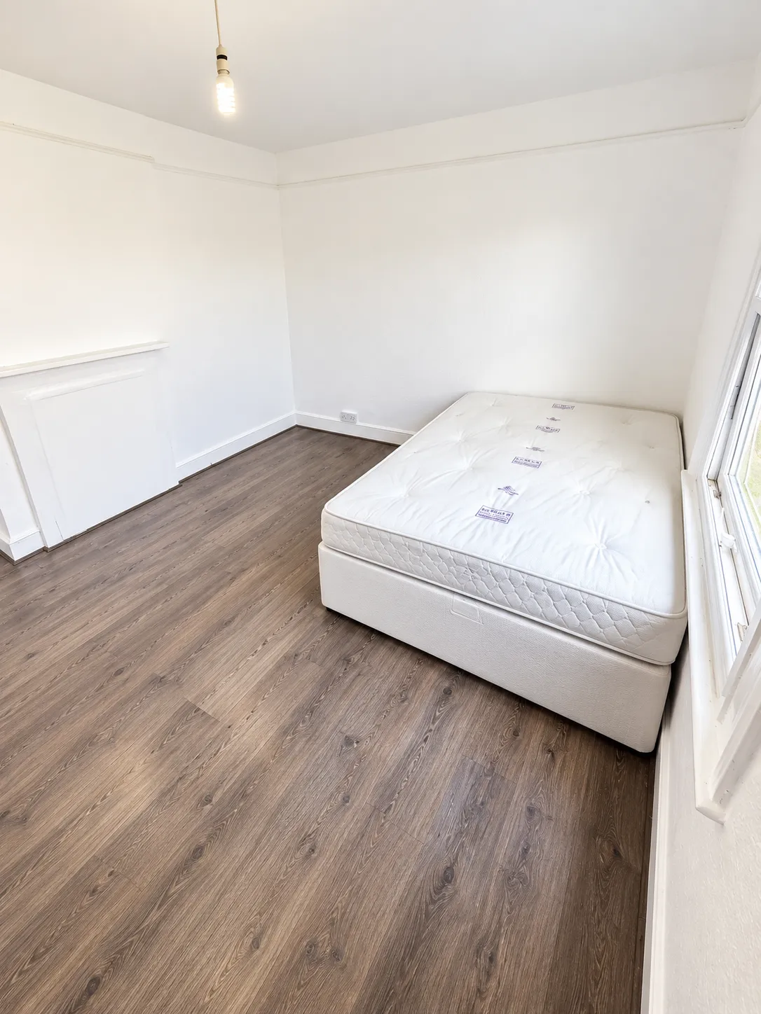 1 bed house to rent, Bensham Manor Road, Thornton heath, CR7