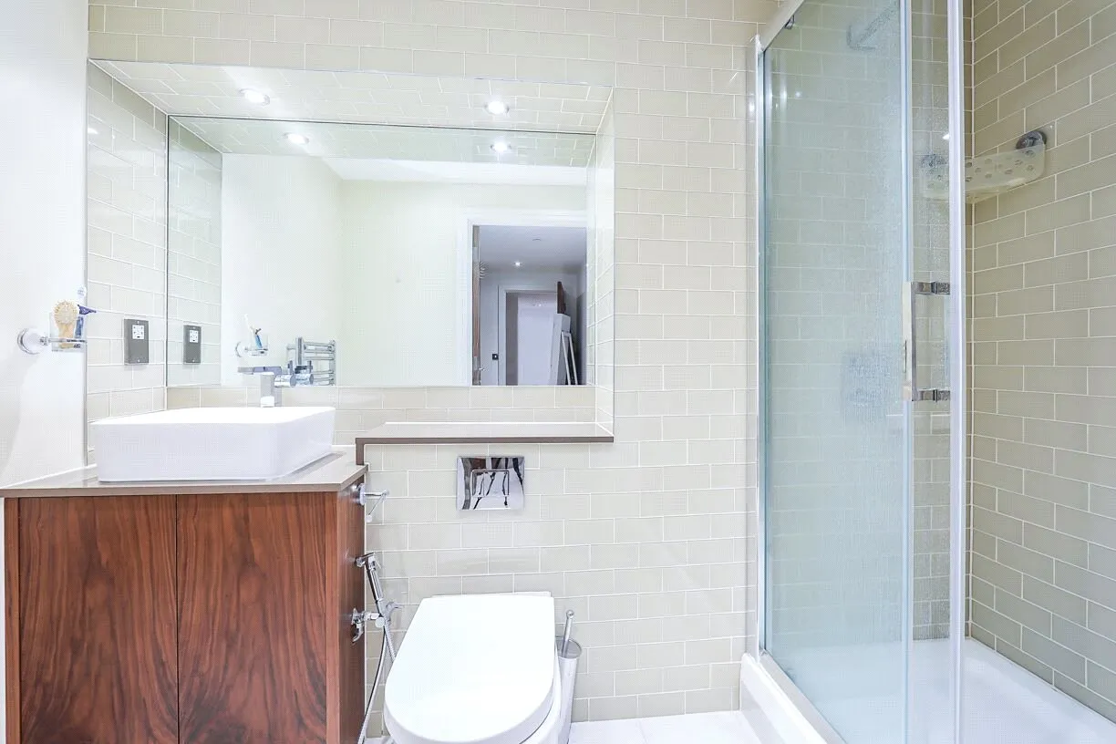 Jackson Tower, 1st Lincoln Plaza, E14, photo 8