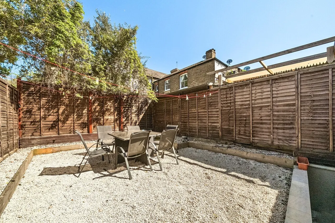 Chivalry Road, Battersea, London, SW11, photo 3