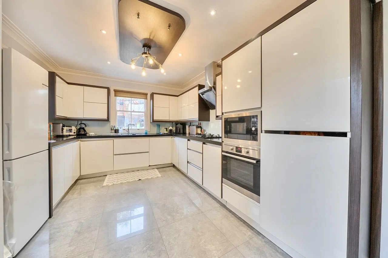 Chivalry Road, Battersea, London, SW11, photo 4