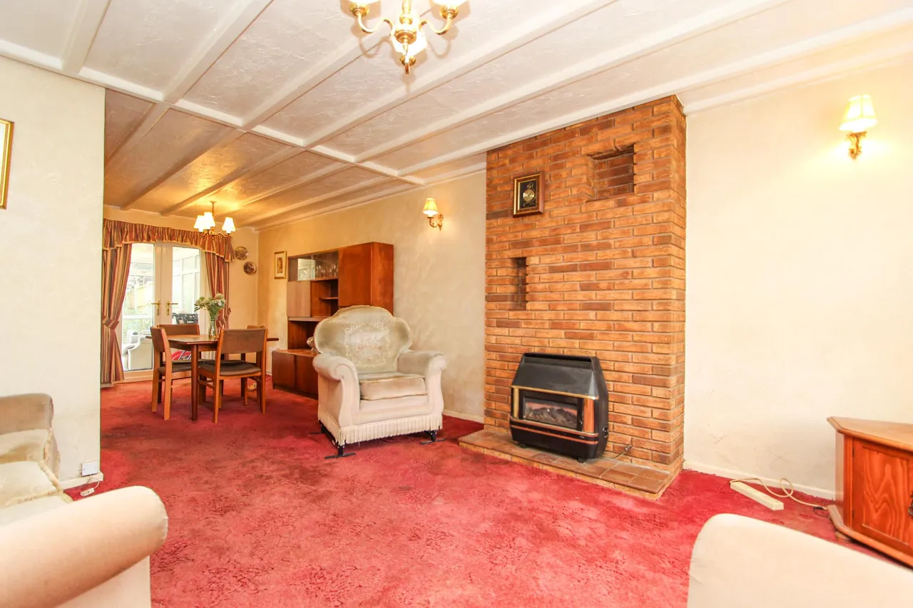 Bradgate Drive, Sutton Coldfield, Sutton Coldfield, B74 4XG, photo 2