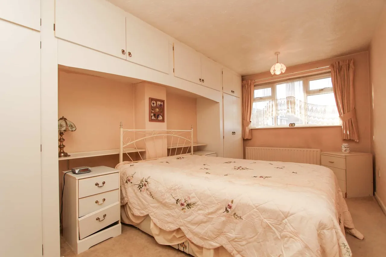 Bradgate Drive, Sutton Coldfield, Sutton Coldfield, B74 4XG, photo 6
