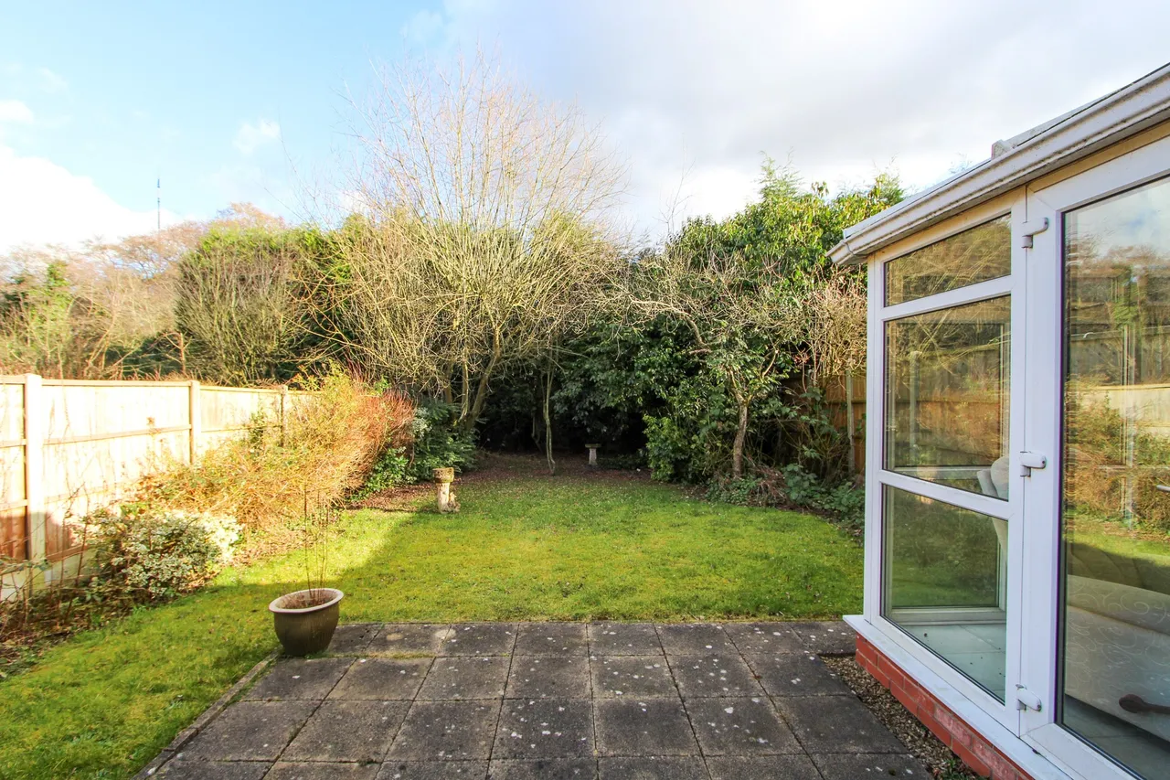 Bradgate Drive, Sutton Coldfield, Sutton Coldfield, B74 4XG, photo 10