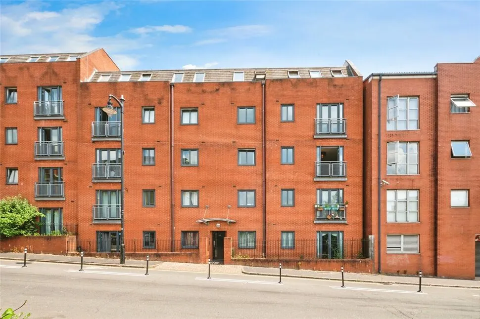 2 bed flat for sale, Newhall Hill, Birmingham, B1