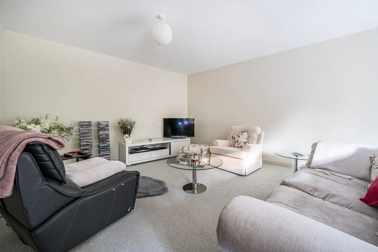 Orchard Close, Almondsbury, BS32, photo 5