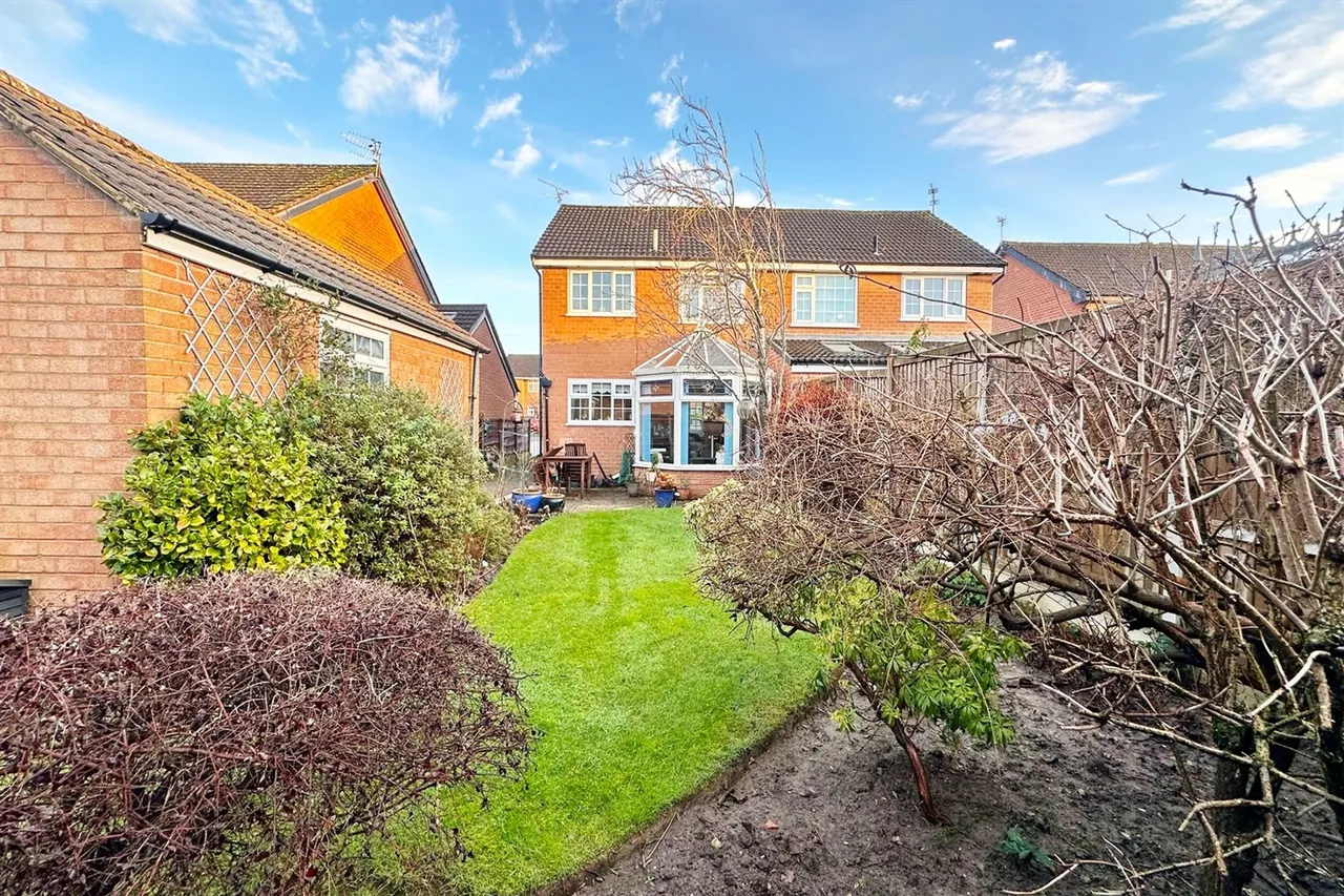 Vernon Close, Stockport, photo 4