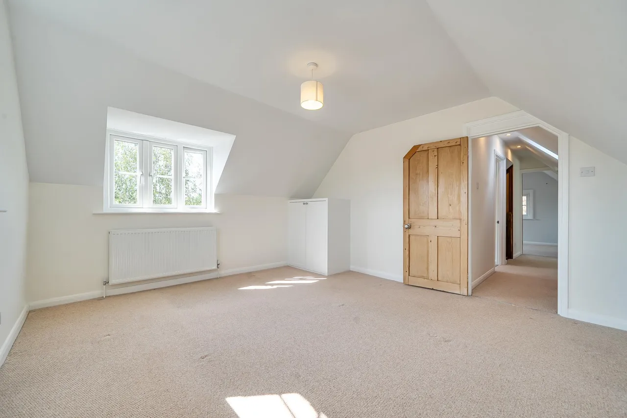 Cowfold Road, Bolney, RH17, photo 10