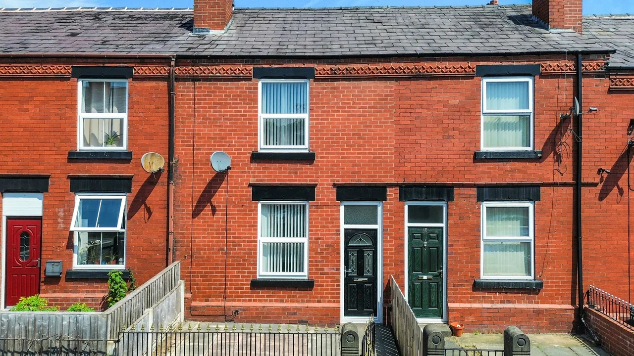 3 bed house for sale — Adamson Street, Ashton-In-Makerfield, Wigan, Wigan, WN4 9PZ
