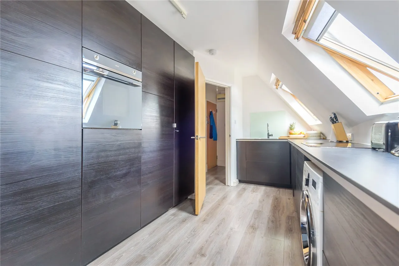 Station Road, New Barnet, Barnet, EN5 1QW, photo 6
