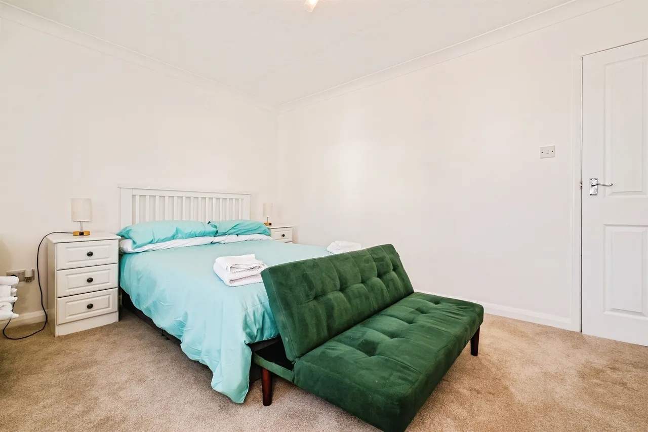 Selden Lane, Worthing, BN11, photo 5