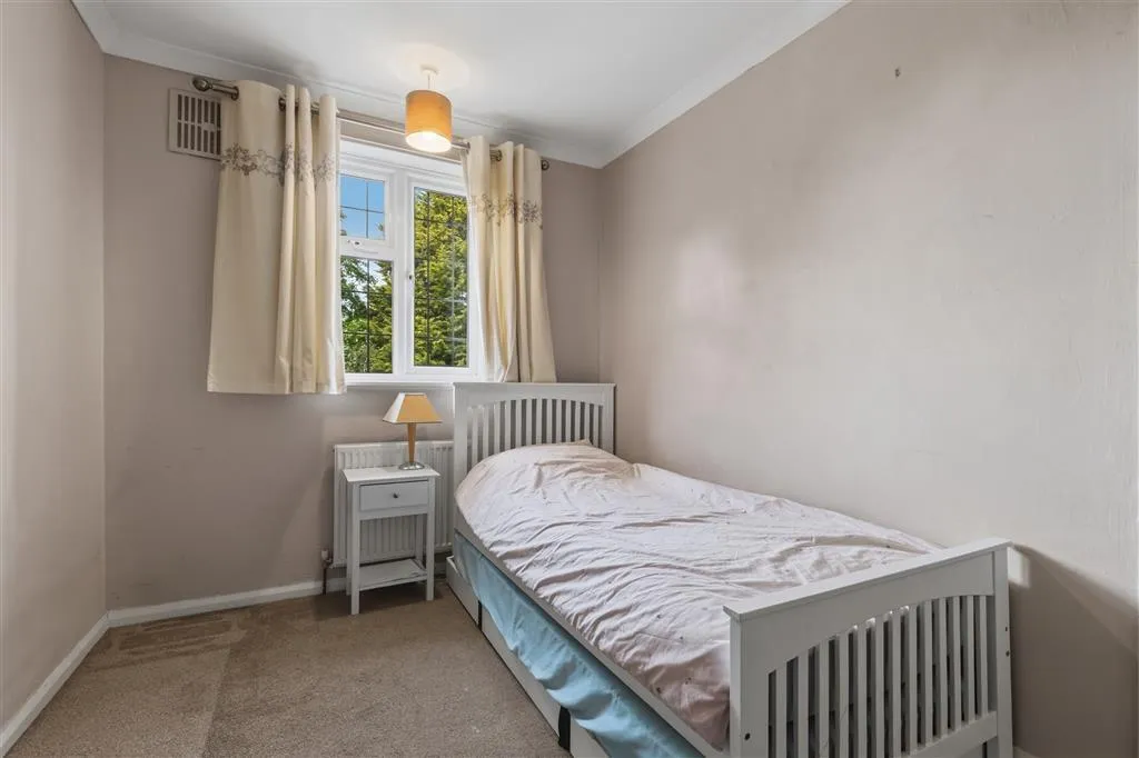 Westwood Park Road, Peterborough, PE3, photo 14