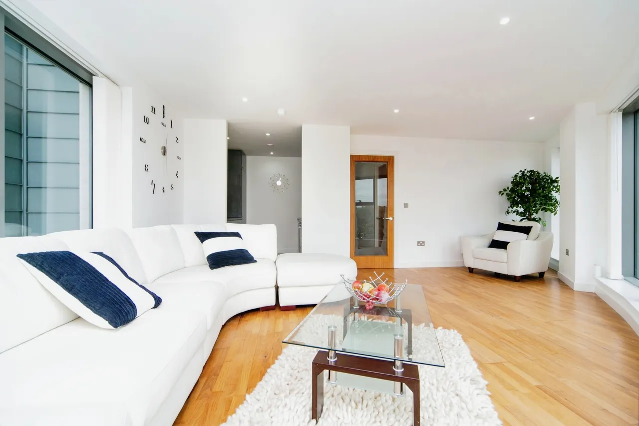 William Jessop Way, Liverpool, L3, photo 8