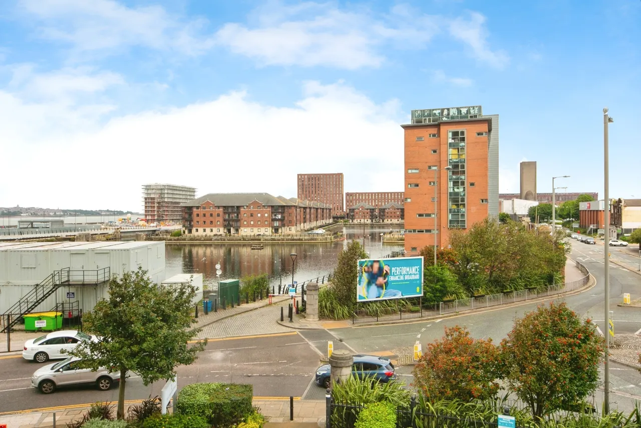 William Jessop Way, Liverpool, L3, photo 17