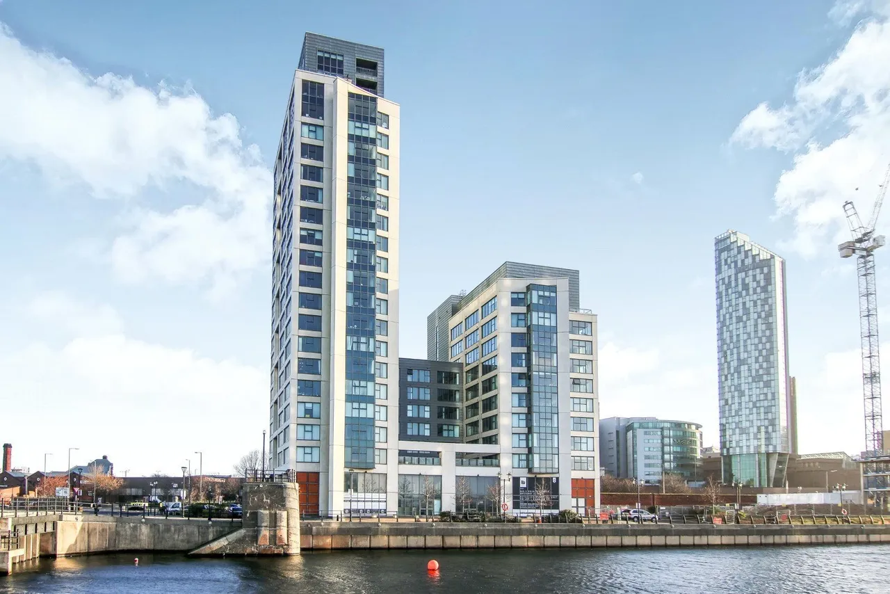 William Jessop Way, Liverpool, L3, photo 2