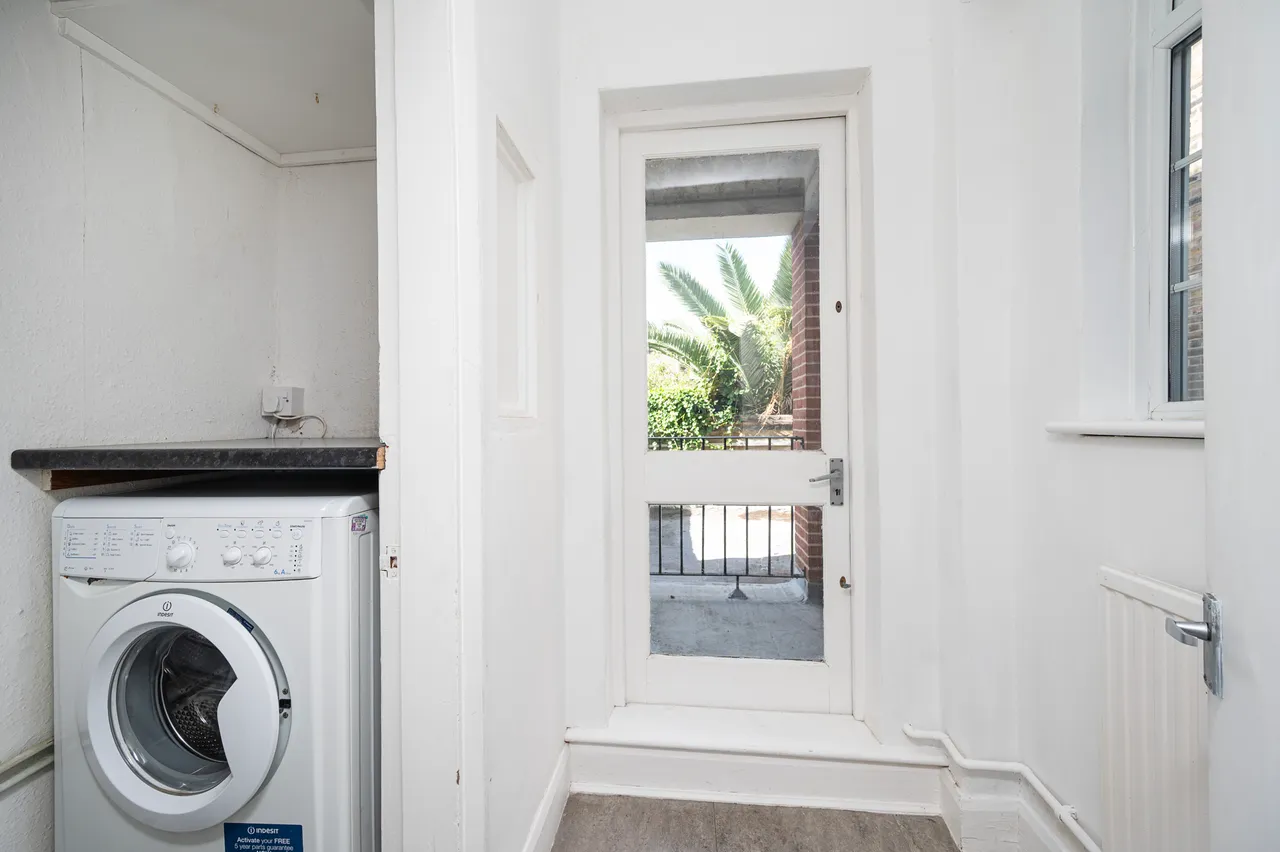 115a Cannon Street Road, London, photo 7