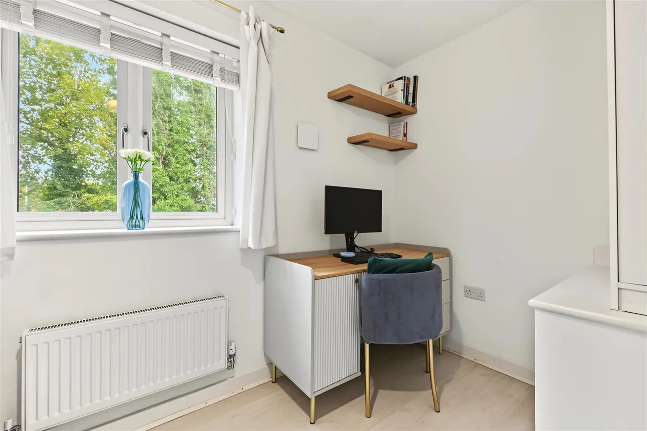 Mansfield Road, Redhill, NG5, photo 9