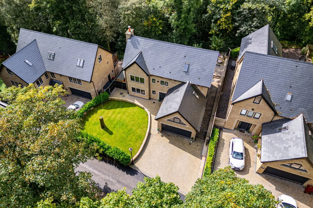 Ash Lodge, Longworth Lane, Egerton BL7 9QY, photo 2