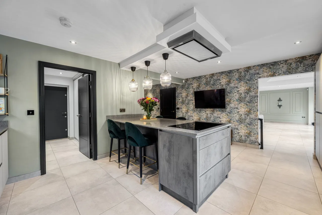 Ash Lodge, Longworth Lane, Egerton BL7 9QY, photo 12