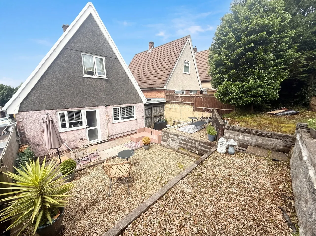Maes Yr Efail, Dunvant, SA2, photo 22