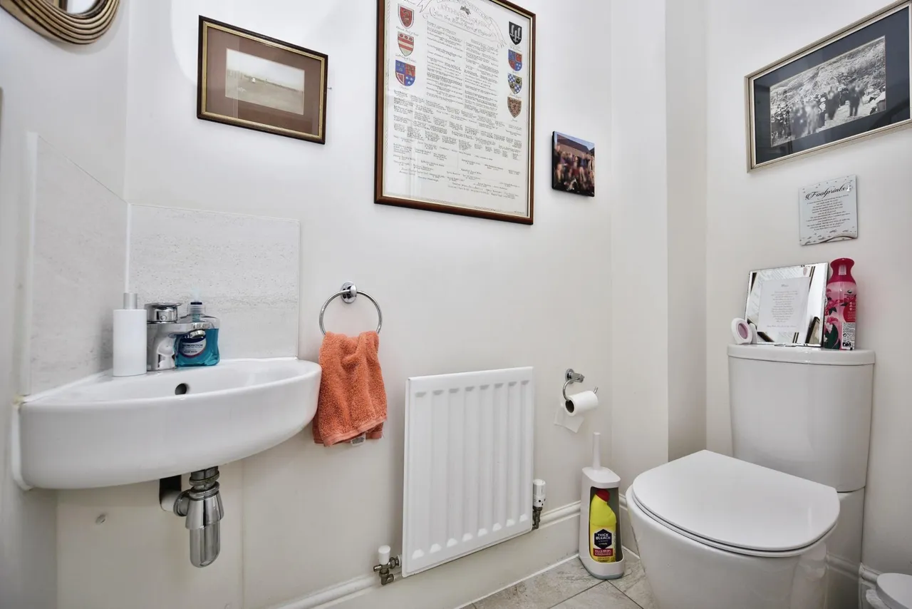 Admiral Way, Tonbridge, TN12, photo 11
