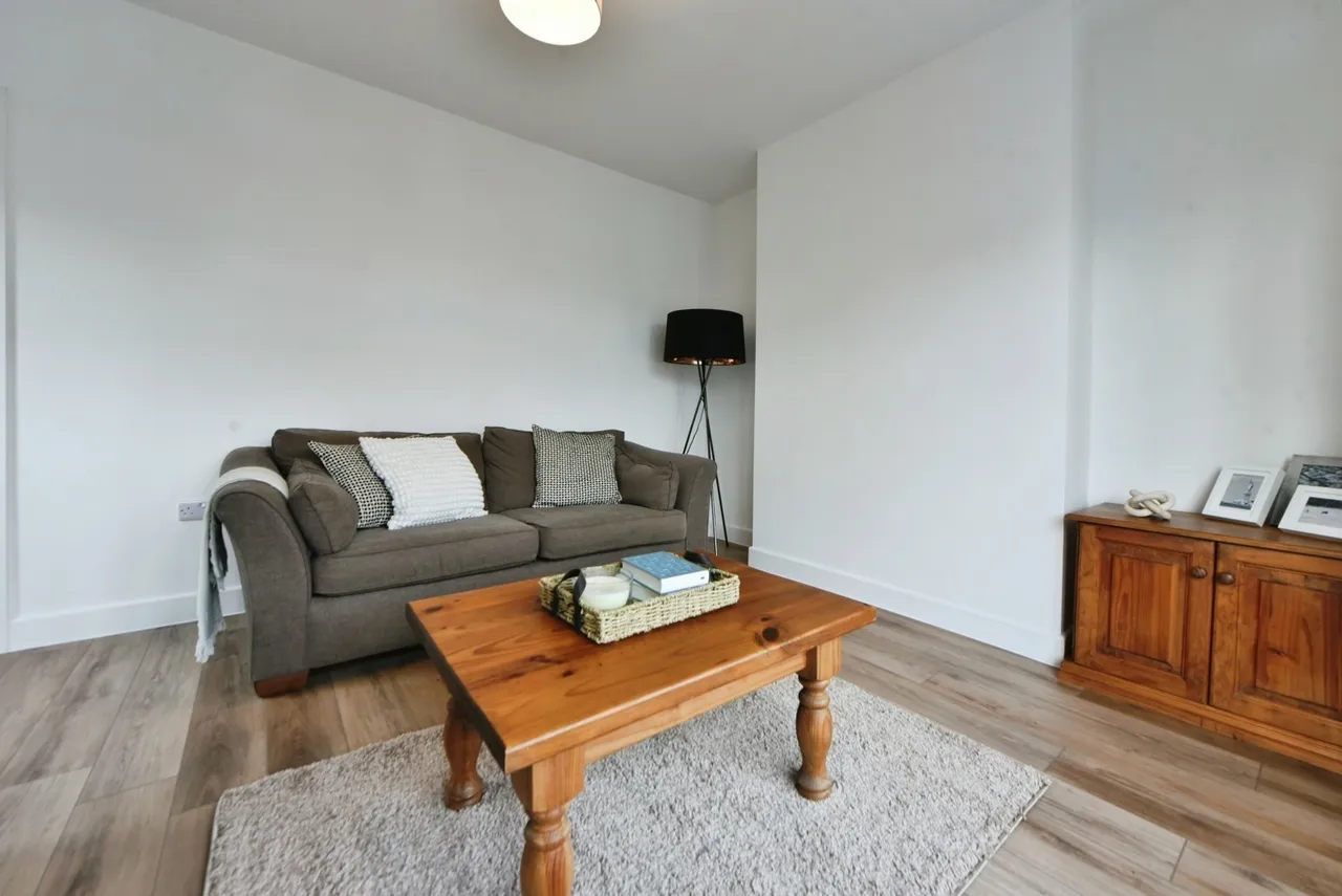 Red Lees Avenue, Burnley, Lancashire, BB10, photo 14