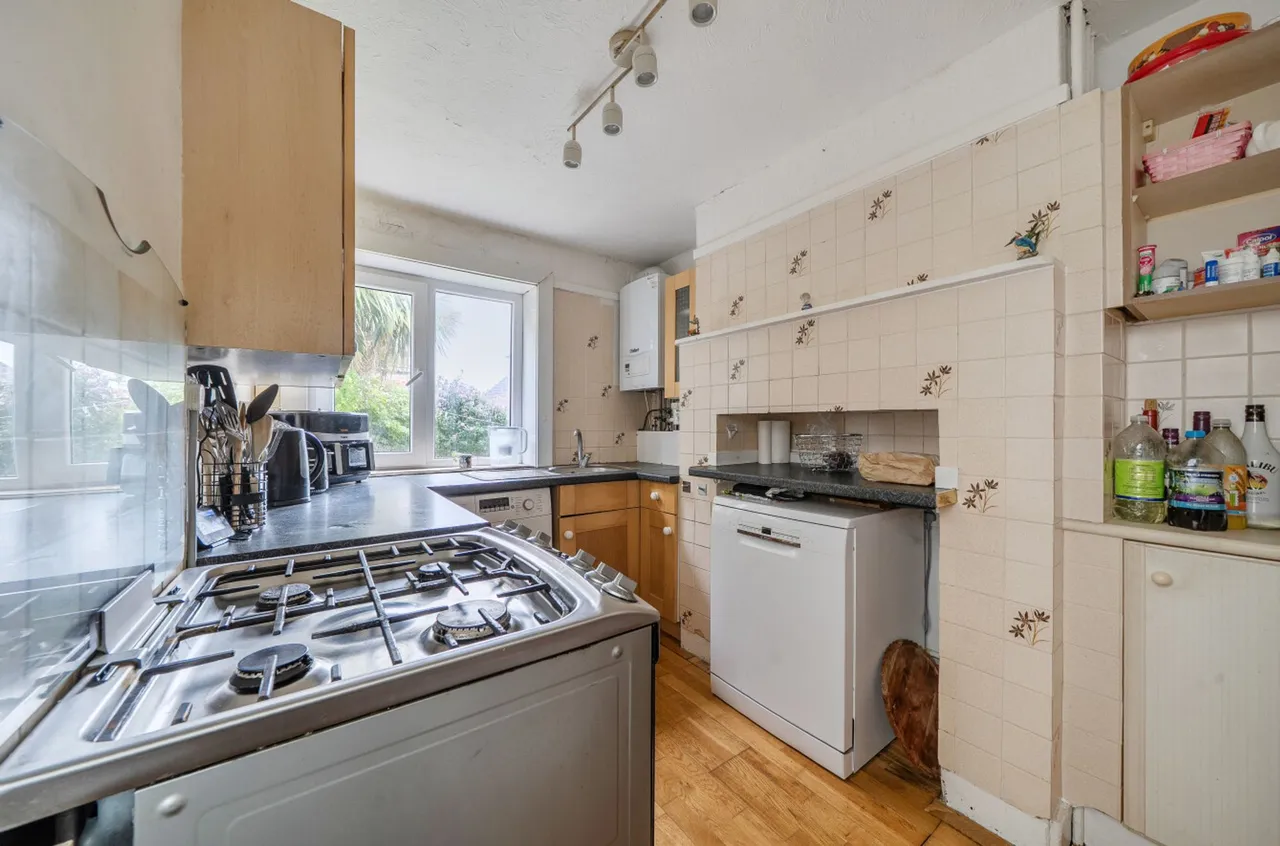 Elmer Road, Elmer, PO22, photo 9