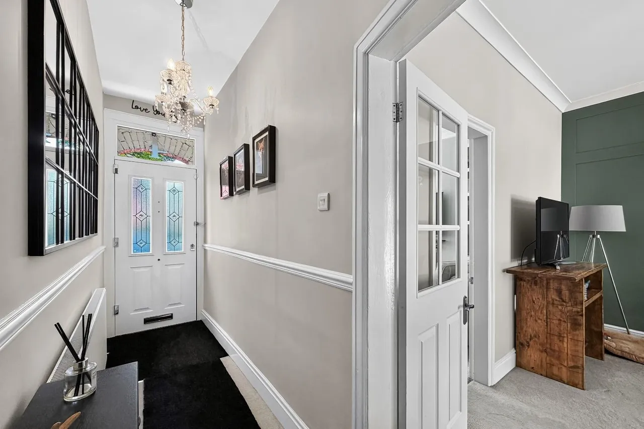 Lindsell Road, West Timperley, Altrincham WA14 5NX, photo 16