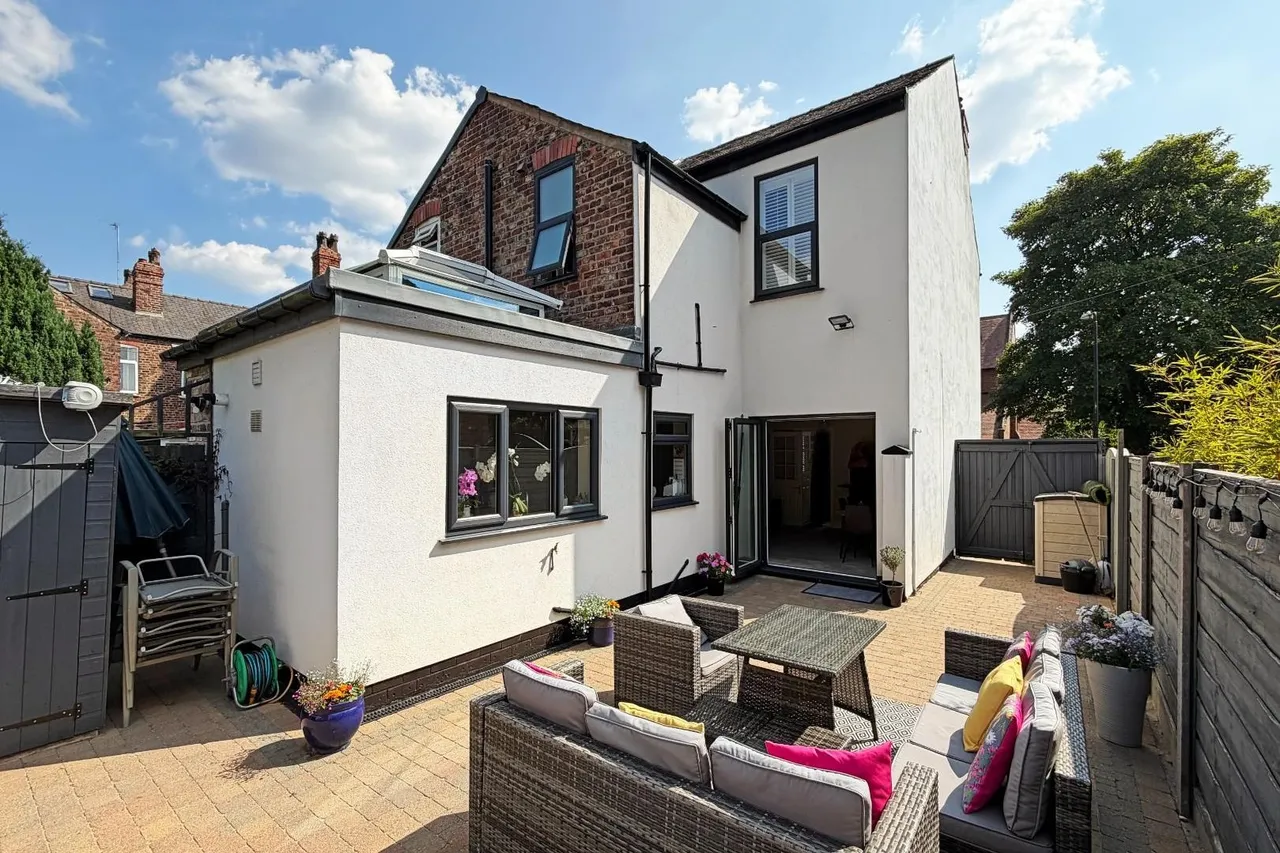 Lindsell Road, West Timperley, Altrincham WA14 5NX, photo 7