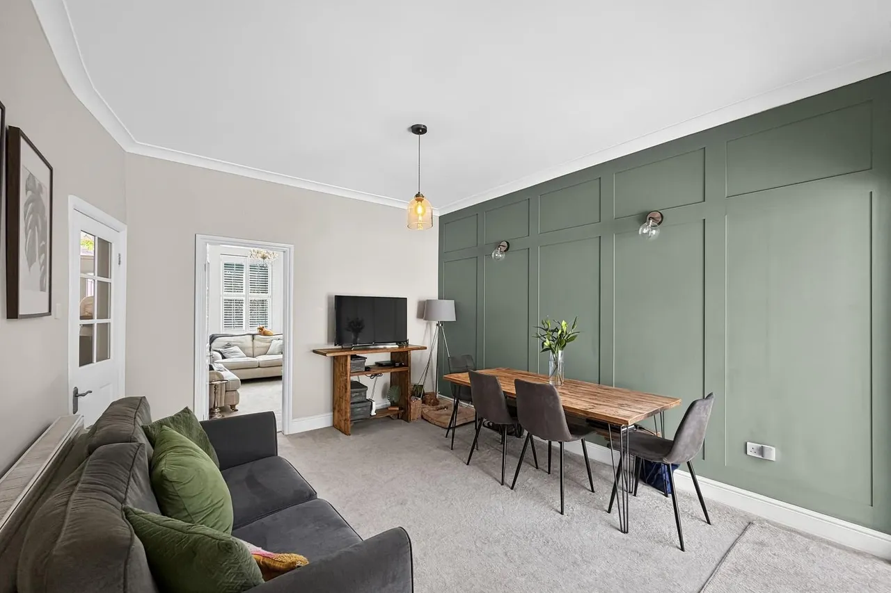 Lindsell Road, West Timperley, Altrincham WA14 5NX, photo 8