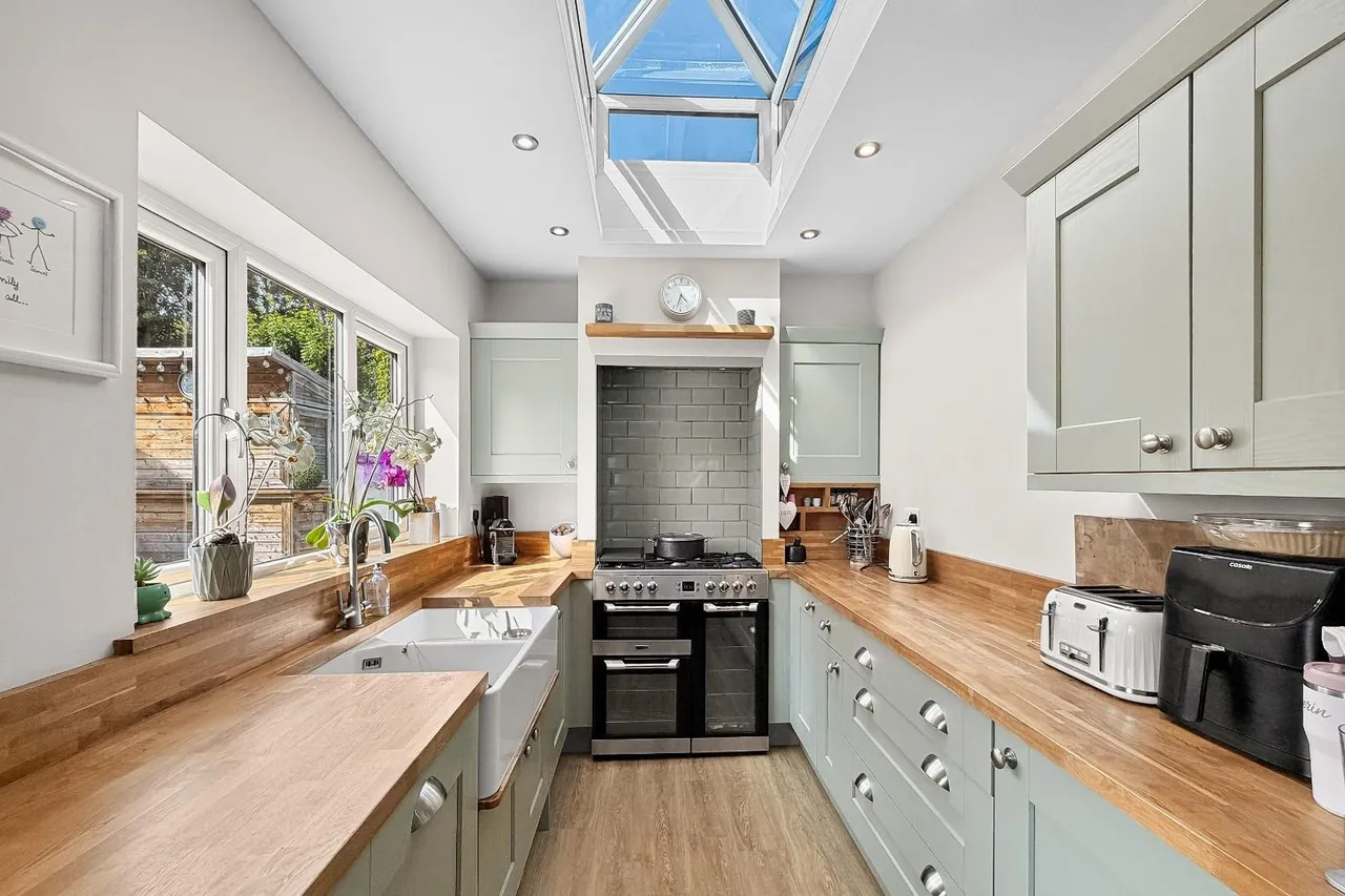 Lindsell Road, West Timperley, Altrincham WA14 5NX, photo 13