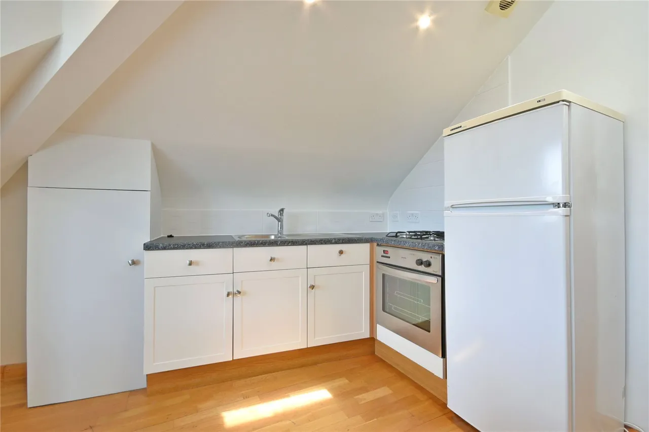 Manstone Road, Cricklewood, London, NW2, photo 8