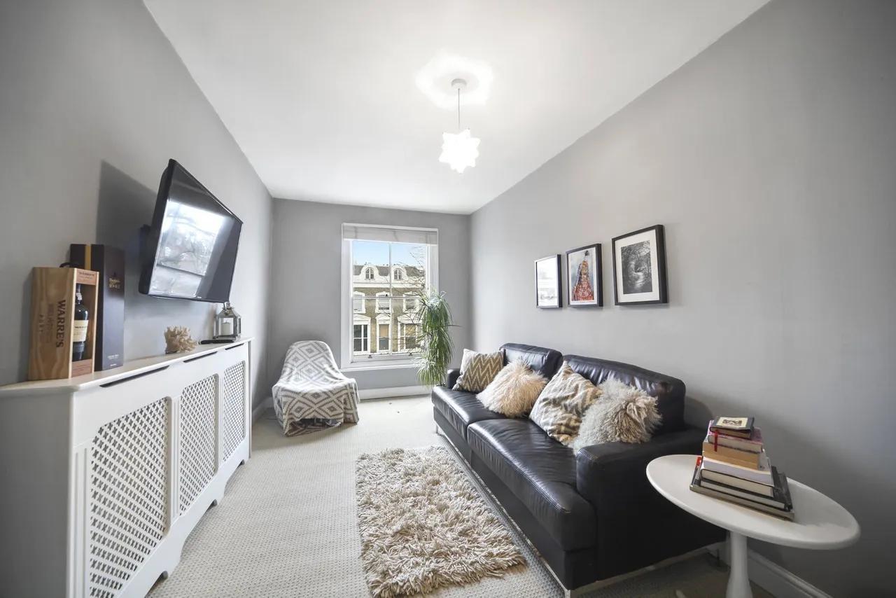 1 bed flat for sale, Gaisford Street, Kentish Town, NW5