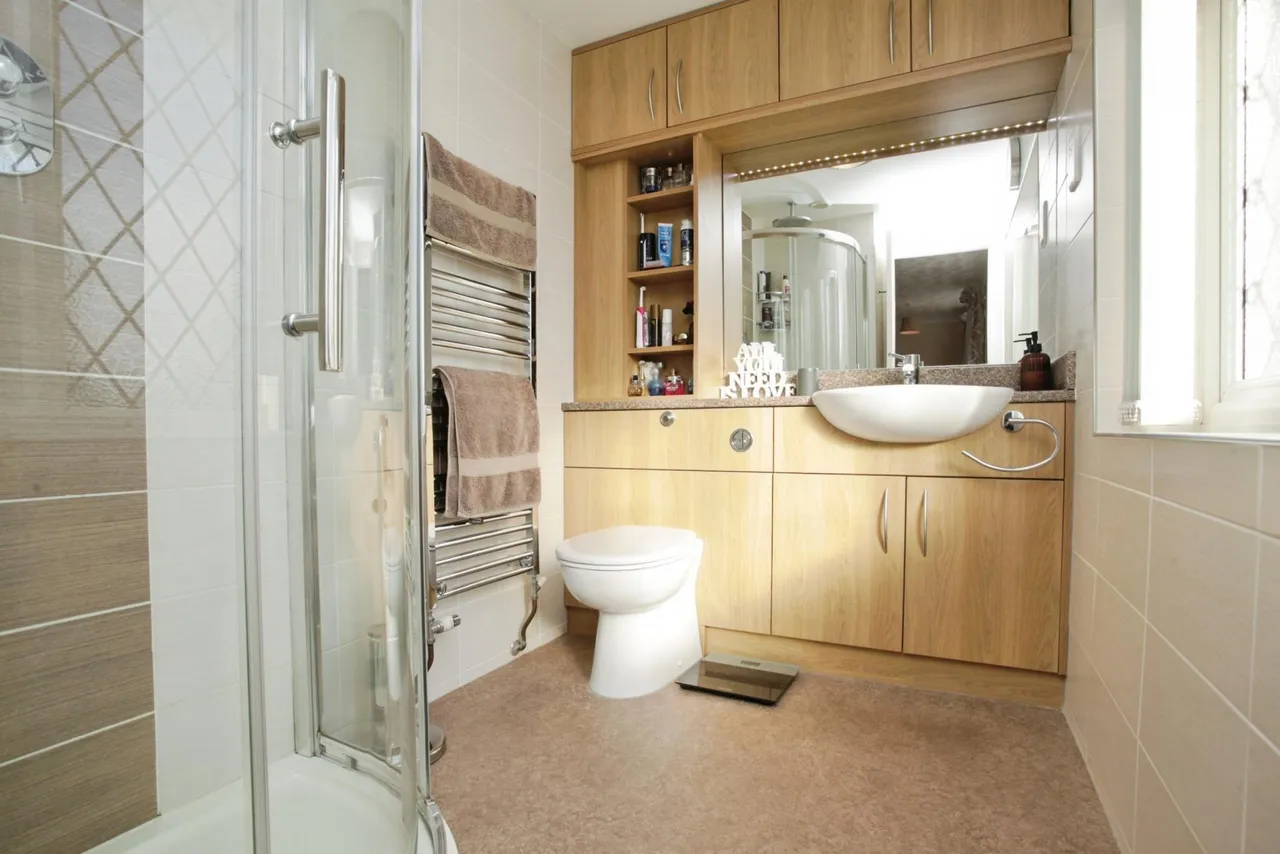 Beaufort Close, Burbage, LE10, photo 15