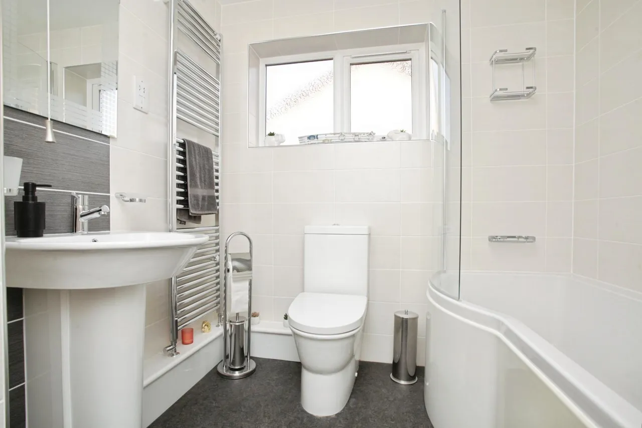 Beaufort Close, Burbage, LE10, photo 22