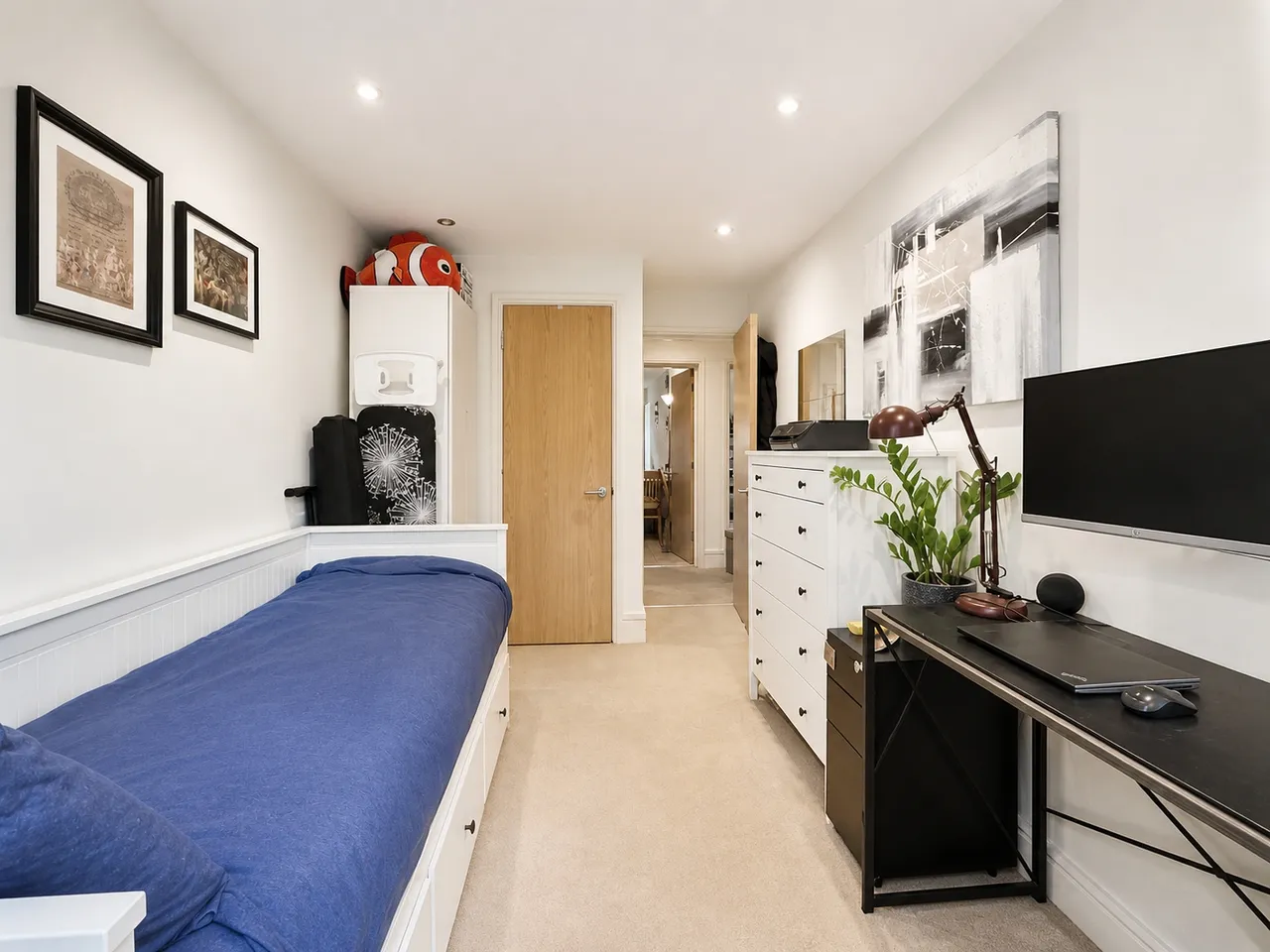 East Gardens, Tooting, SW17, photo 5