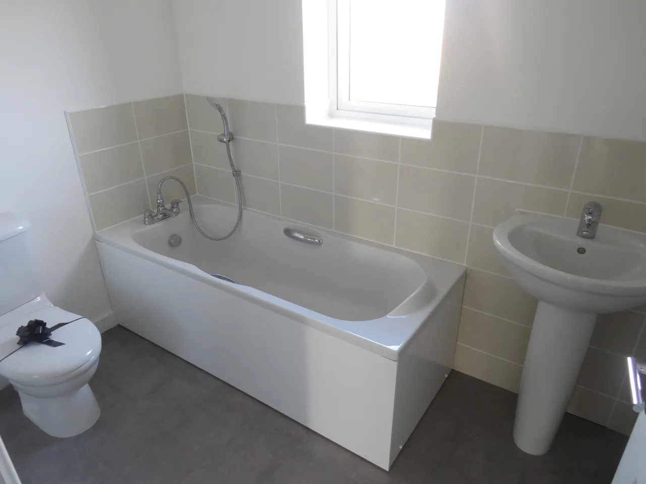 St Johns Close, Peterborough, PE3, photo 7