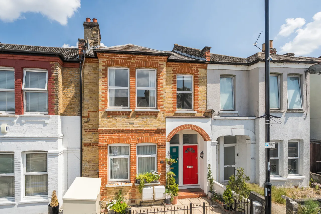 3 bed flat for sale — Springbank Road, Hither Green, London, SE13