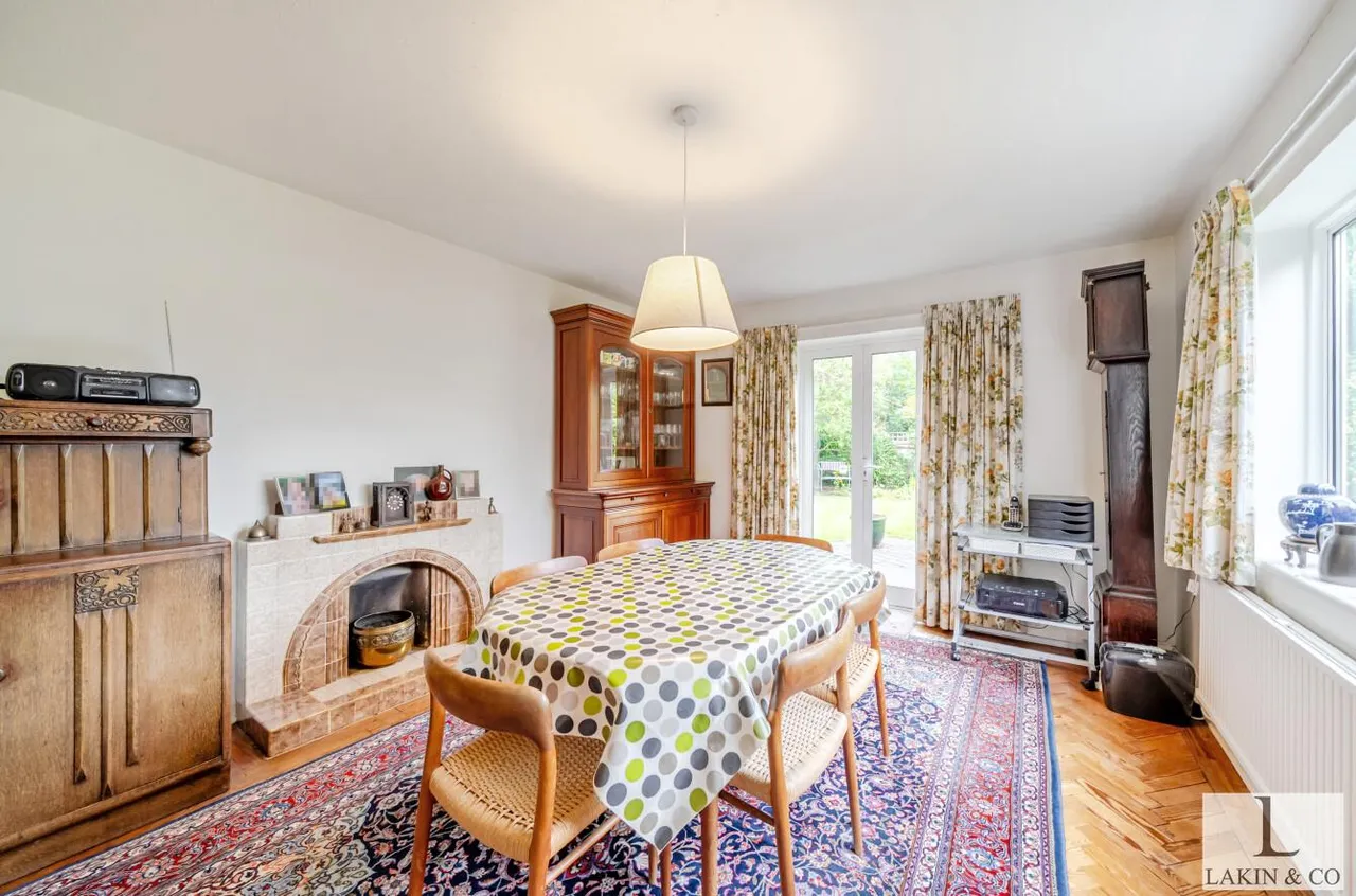 Hoylake Crescent, Ickenham, UB10 8JH, photo 5