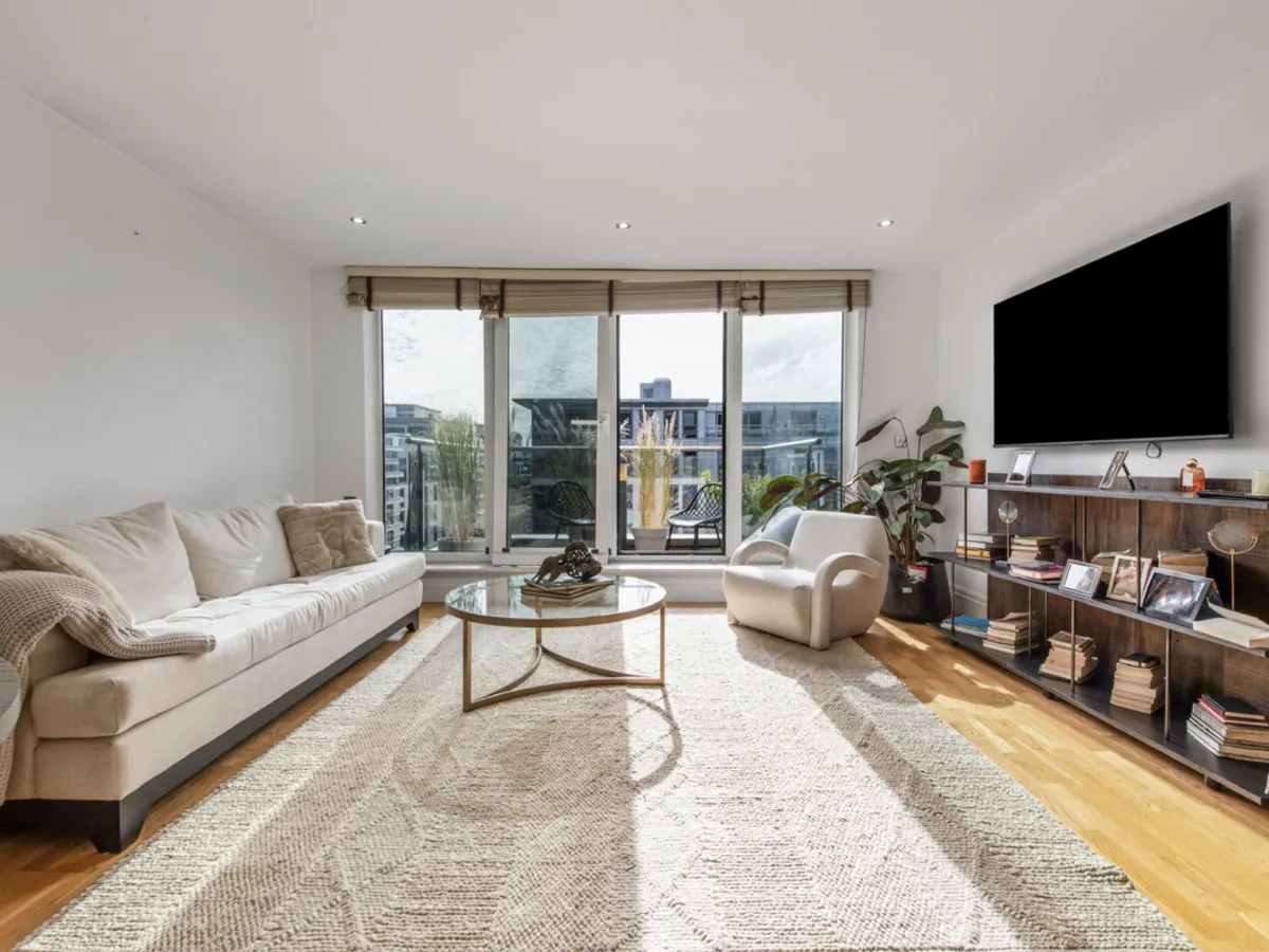 2 bed flat for sale, Imperial Wharf, London, SW6