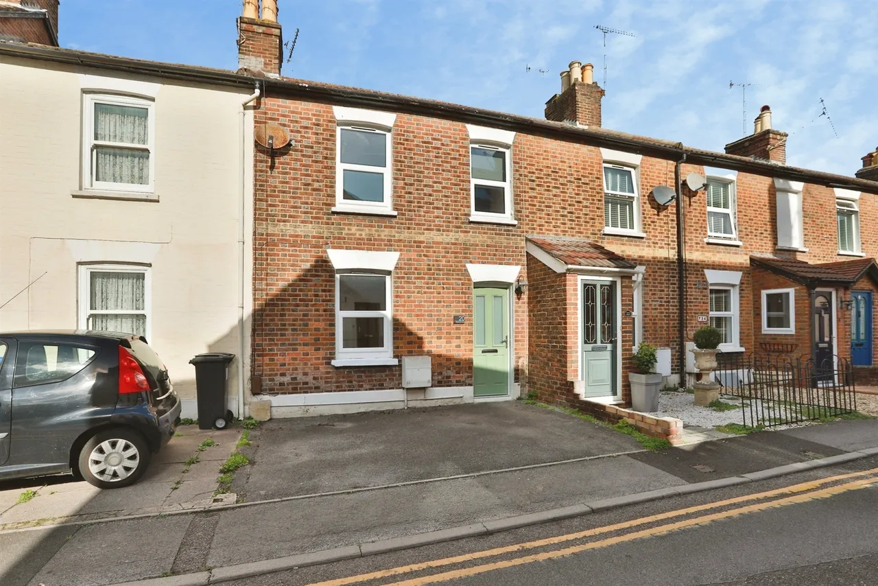 2 bed house for sale, Denmark Road, Poole, BH15