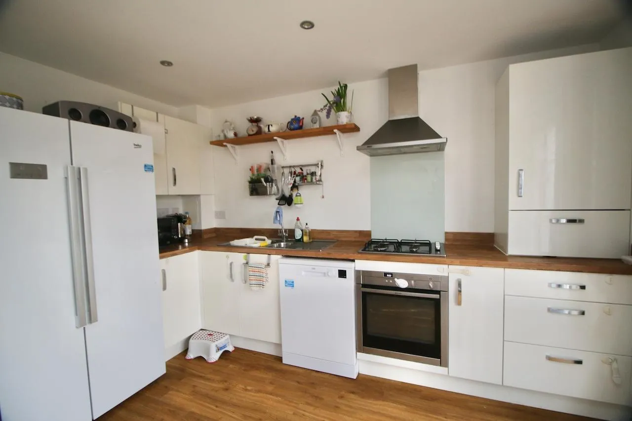 Laymoor Walk, Ferry Village, Braehead, PA4 8BQ, photo 9