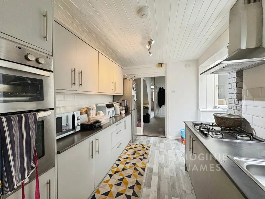 Inverness Place, Roath, CF24, photo 10