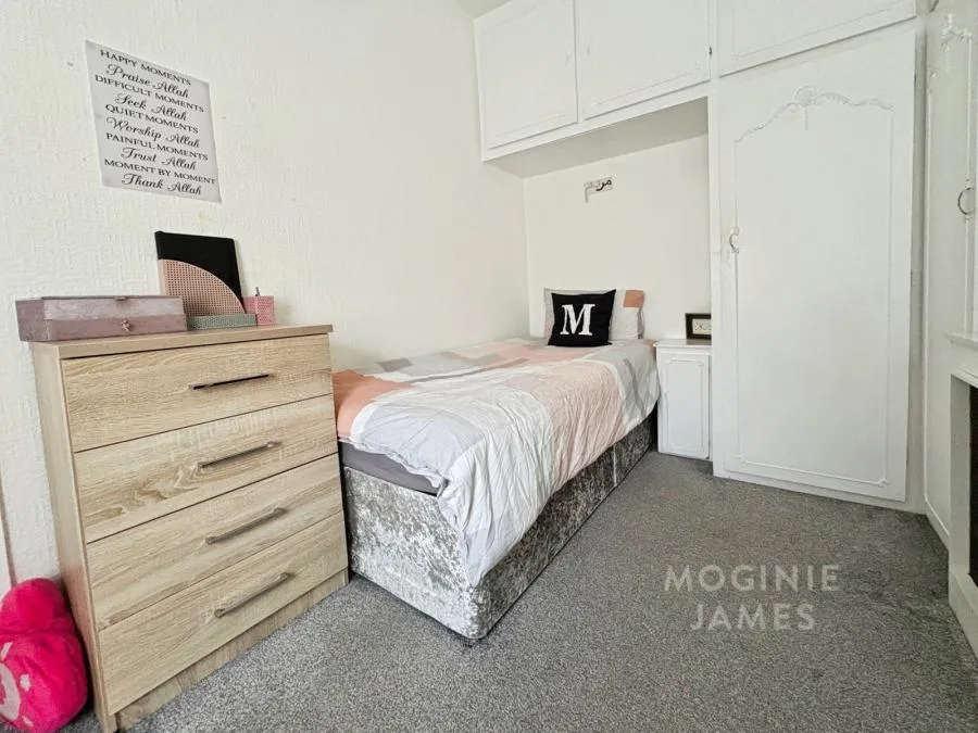 Inverness Place, Roath, CF24, photo 8