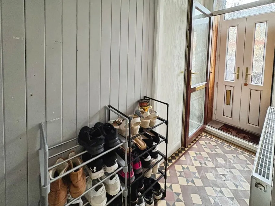 Inverness Place, Roath, CF24, photo 5