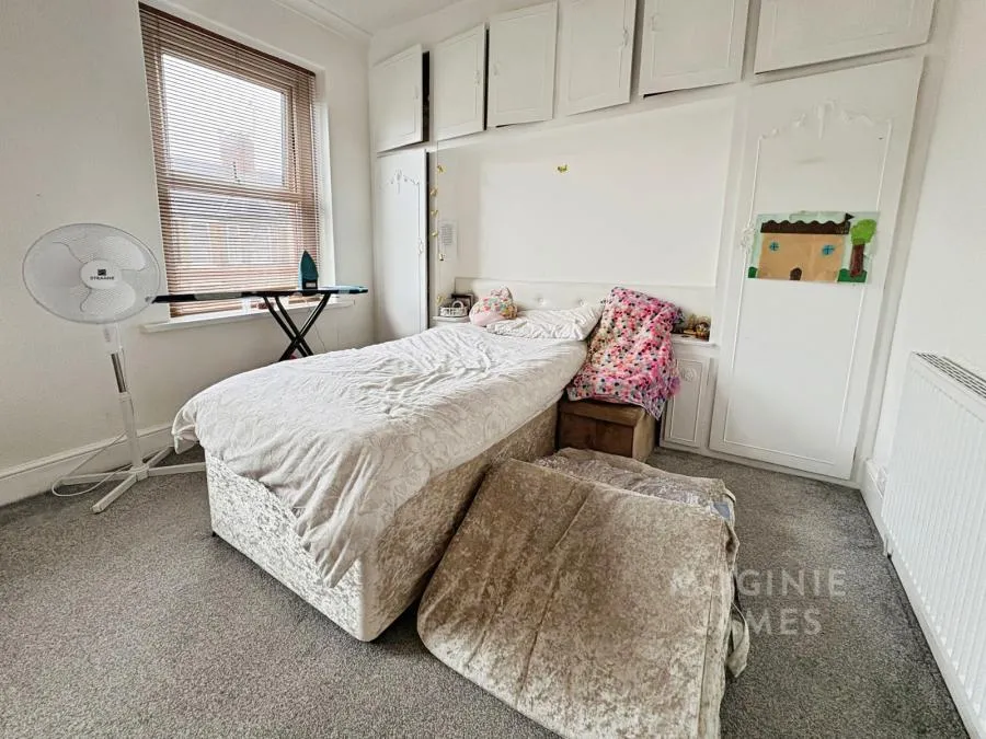 Inverness Place, Roath, CF24, photo 6
